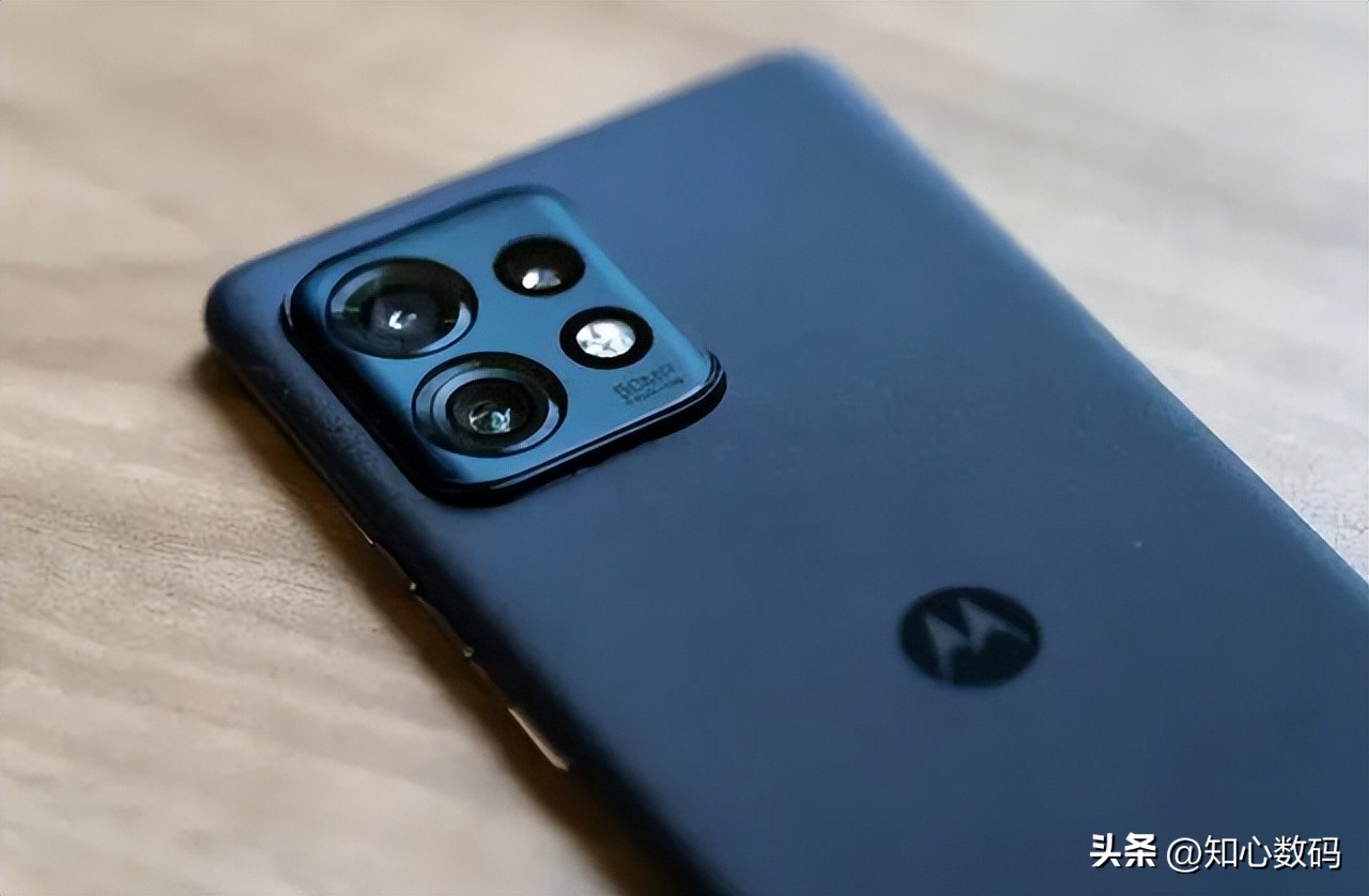 摩托罗拉x40手机测评视频,摩托罗拉x40深度测评二手