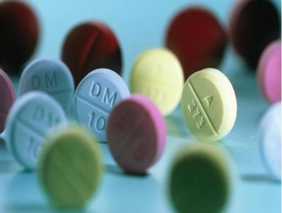 胃食管反酸烧心怎么治,总烧心胃反酸吃什么药