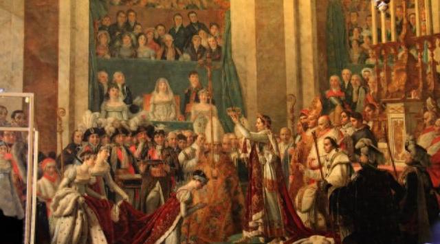 中世纪的智慧之城：卡佩王朝的奇迹建设，连接历史与城墙