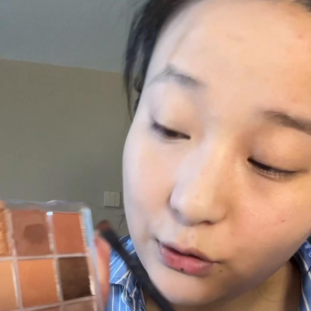 新手眼妆教程小烟熏,新手眼妆教程假睫毛