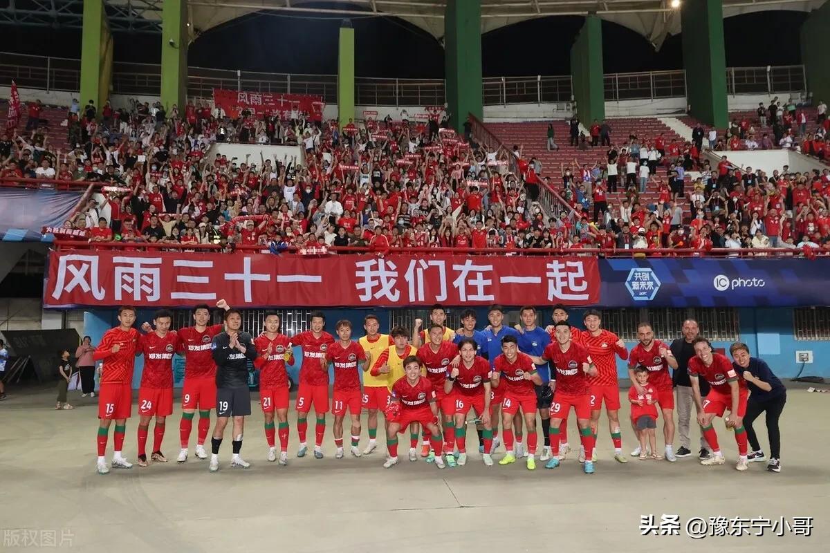 河南队舒尼奇场上表现,舒尼奇比顾操强吗