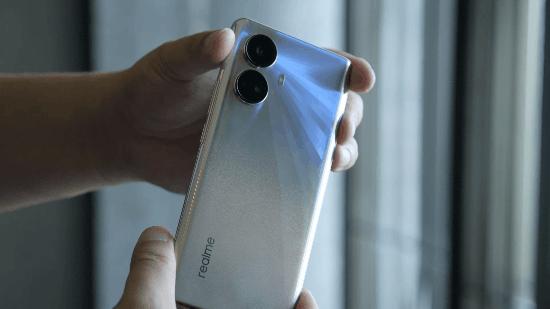 真我10pro超清三摄都有哪些,真我10pro手机一亿像素