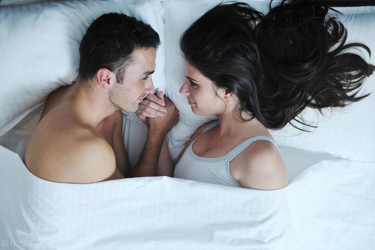 润滑剂对夫妻俩都有伤害吗？医生直言：注意好3点，不必过于烦恼