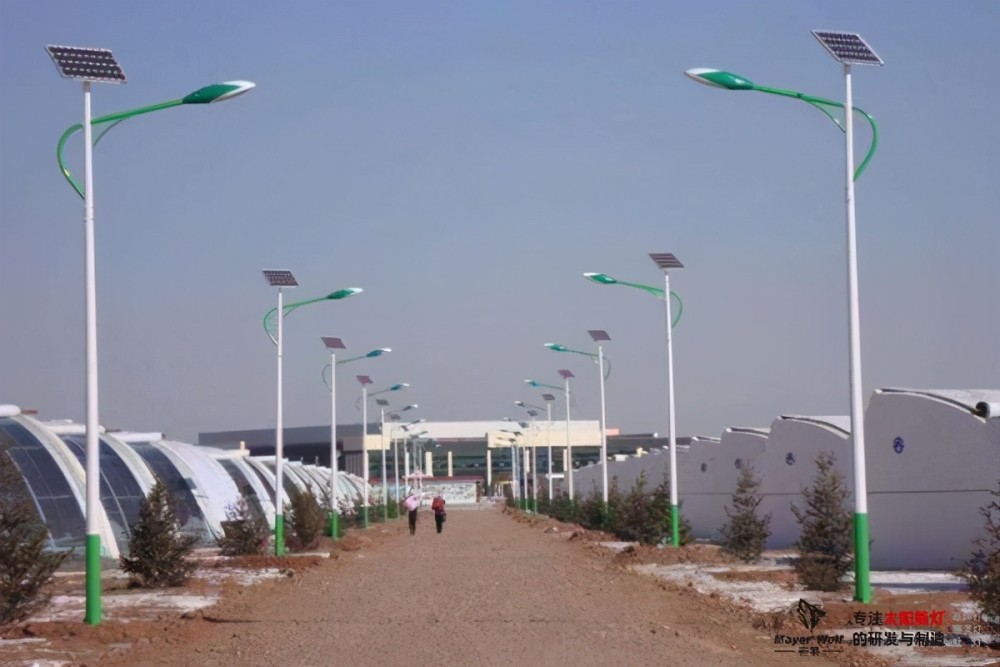 农村安装太阳能路灯要多少钱一台,农村太阳能路灯选购