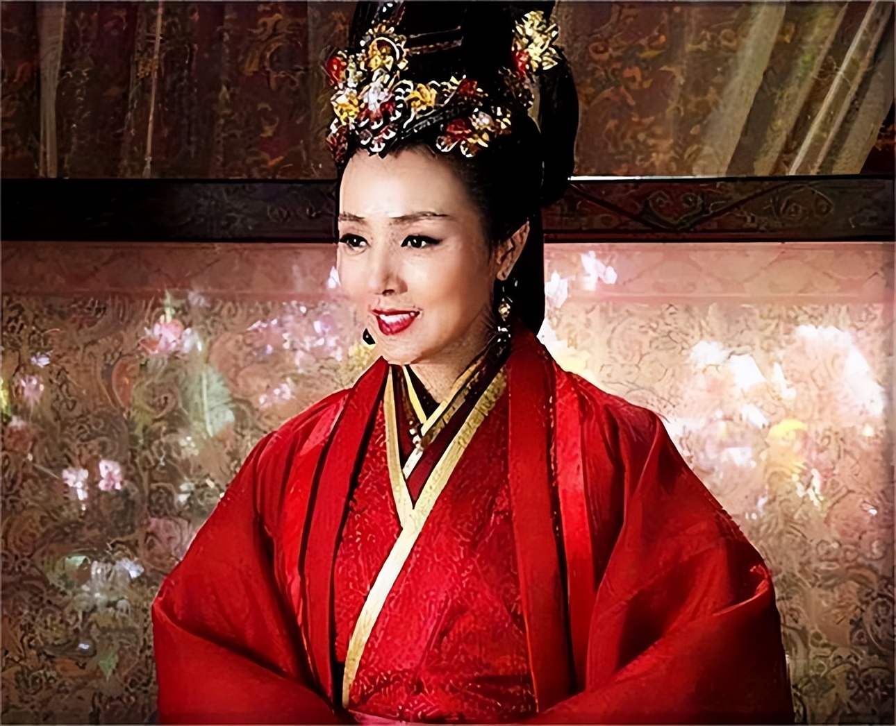 芈月和郑袖之间的关系是好还是坏,郑袖求大王让芈月几人回宫