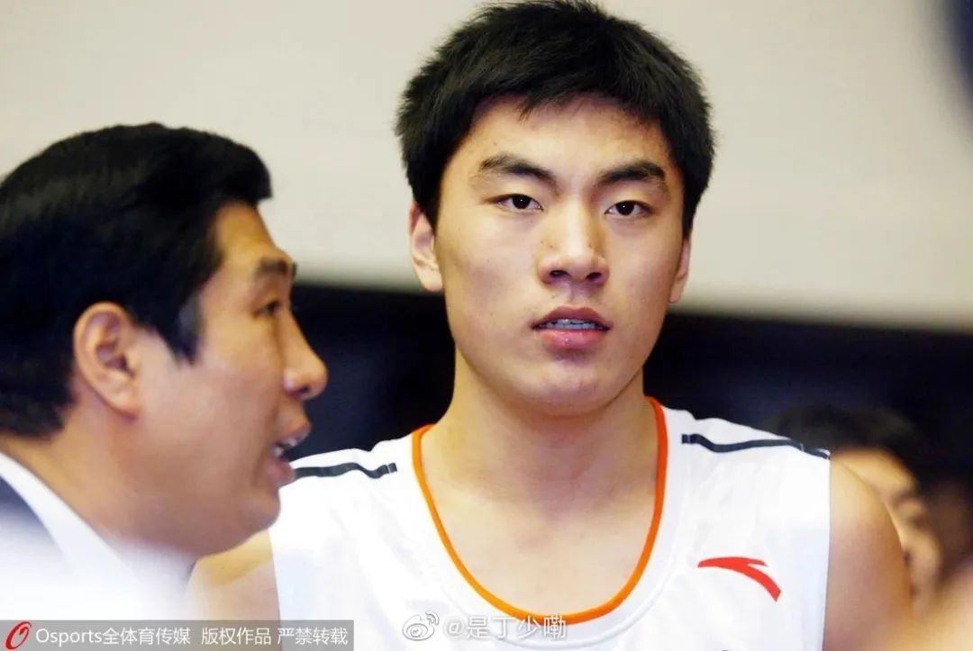 断过跟腱和韧带，国产魔兽终于习惯“退一步”了