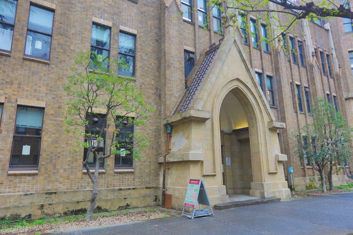 亚洲第一高校东京大学