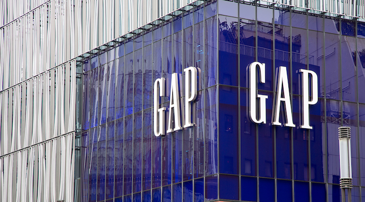 超过400亿美元的货物在美国东西海岸等待进港