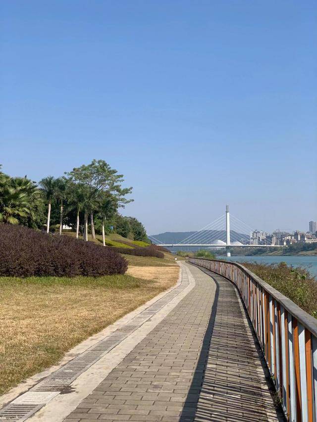 南宁日落柳沙公园,漫步在南宁柳沙公园