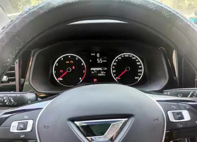 捷达春夏秋冬四季试驾,漠河捷达