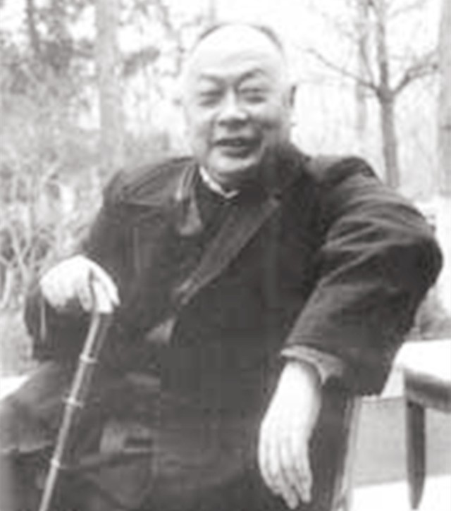 1934年长征前，陈毅找到*德朱**：我还要指挥作战，请不要把我留下