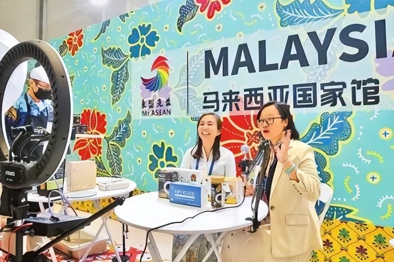 下周一启用，郑州新添一客运站/更名新建！河南最新公示4所大学/520恰逢周六，多地婚姻登记处“不打烊”