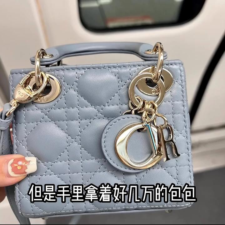 奢侈品lv适合哪些人买,lv算不算一线奢侈品