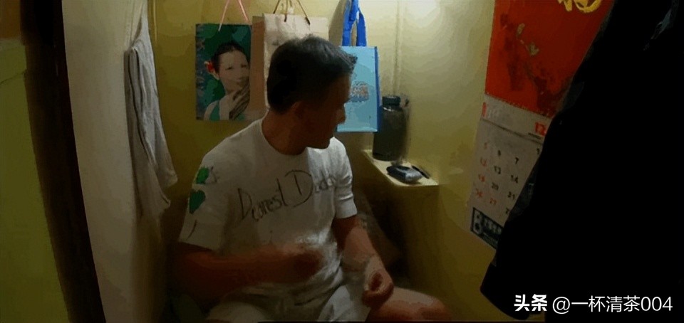 为什么火车卧铺这么难买,火车硬座为什么如此便宜