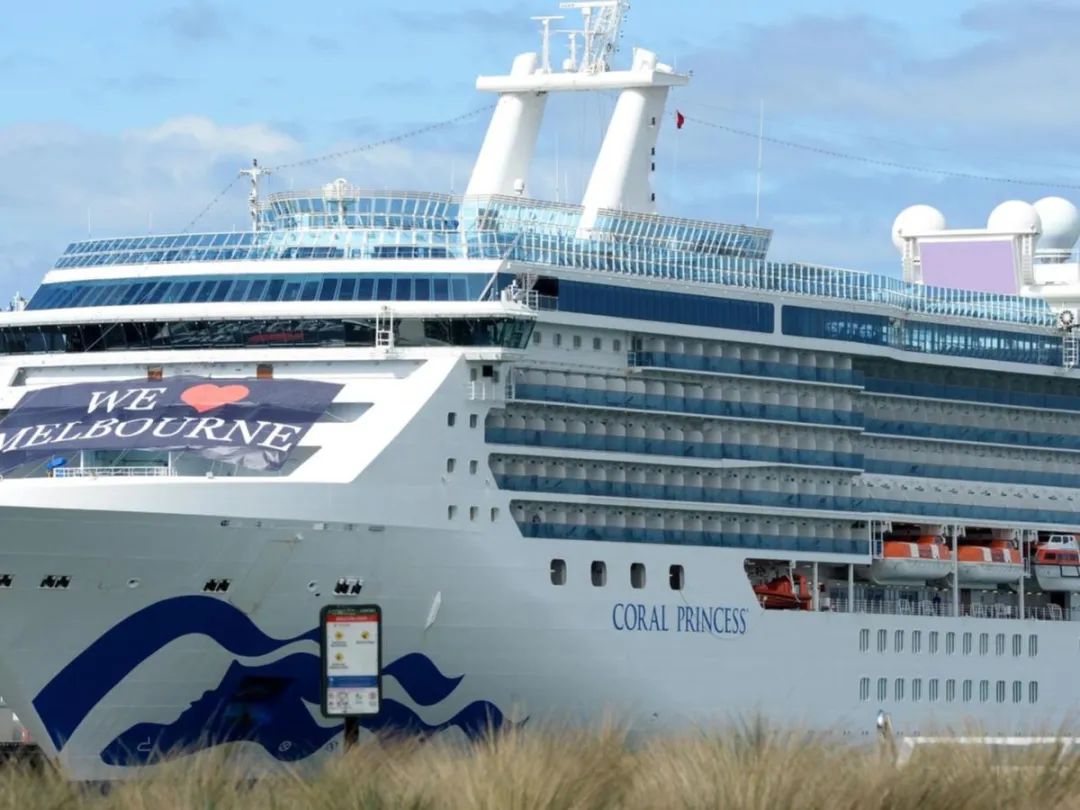 男子彩票中奖8亿被抓,男子中一千万彩票被告知发错了