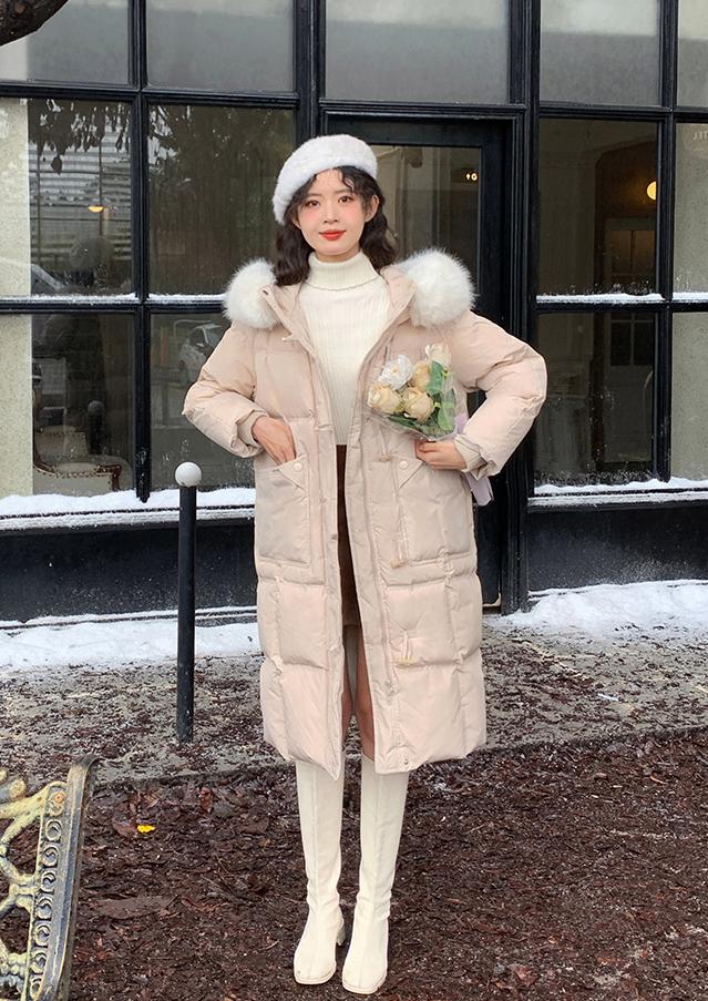 羽绒服里面穿什么内搭,2022欧美羽绒服最火爆款洋气内搭