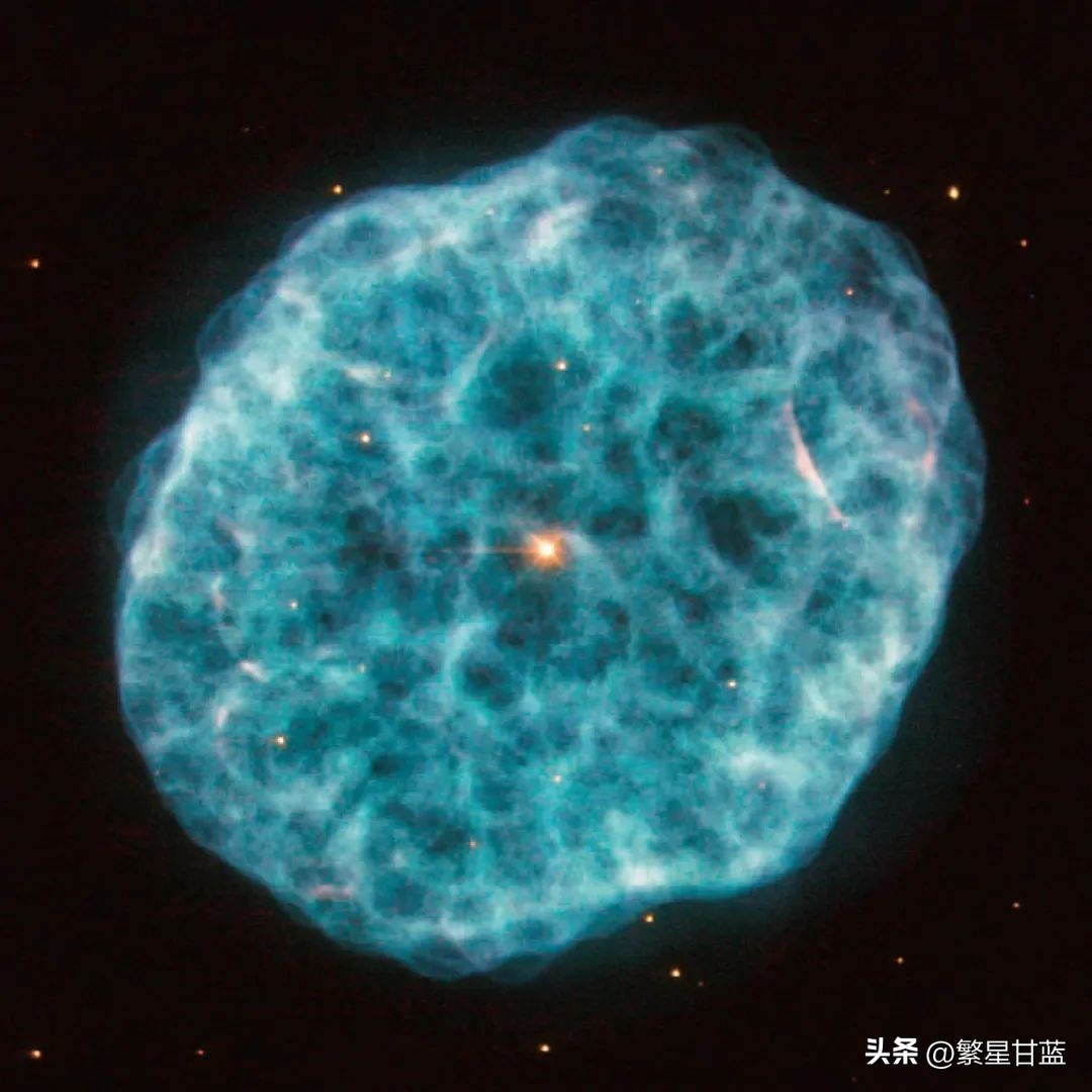 哈勃太空望远镜拍摄的照片,哈勃望远镜拍摄到的星系群