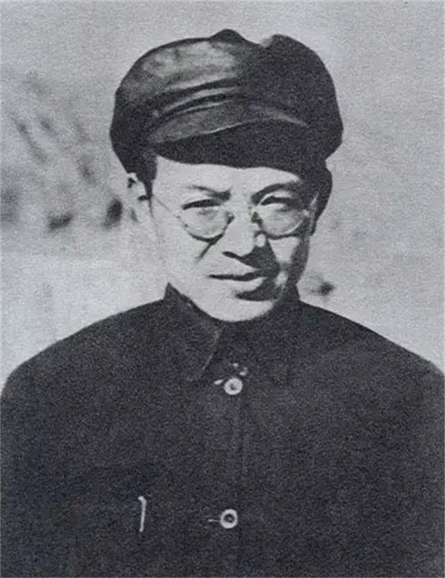 遵义会议上关键一票，直接改变中国命运，是谁把票投给了毛主席？