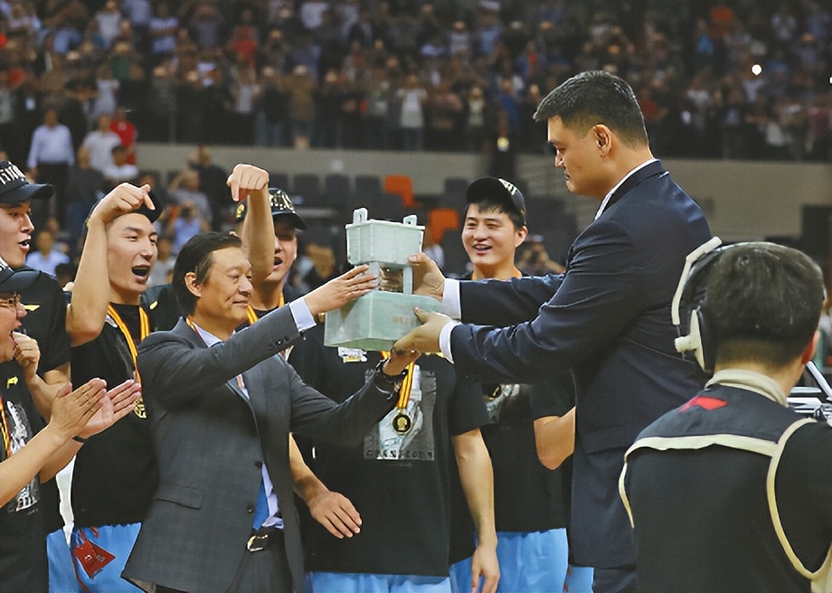 世界篮球薪水排名,各个国家篮球联赛薪资排名