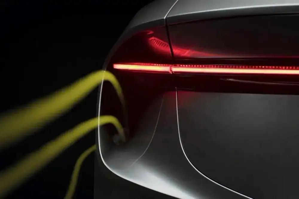 urus前脸,urus的外观