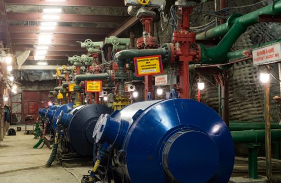 飞越俄罗斯上空,世界目前最大的钻石矿