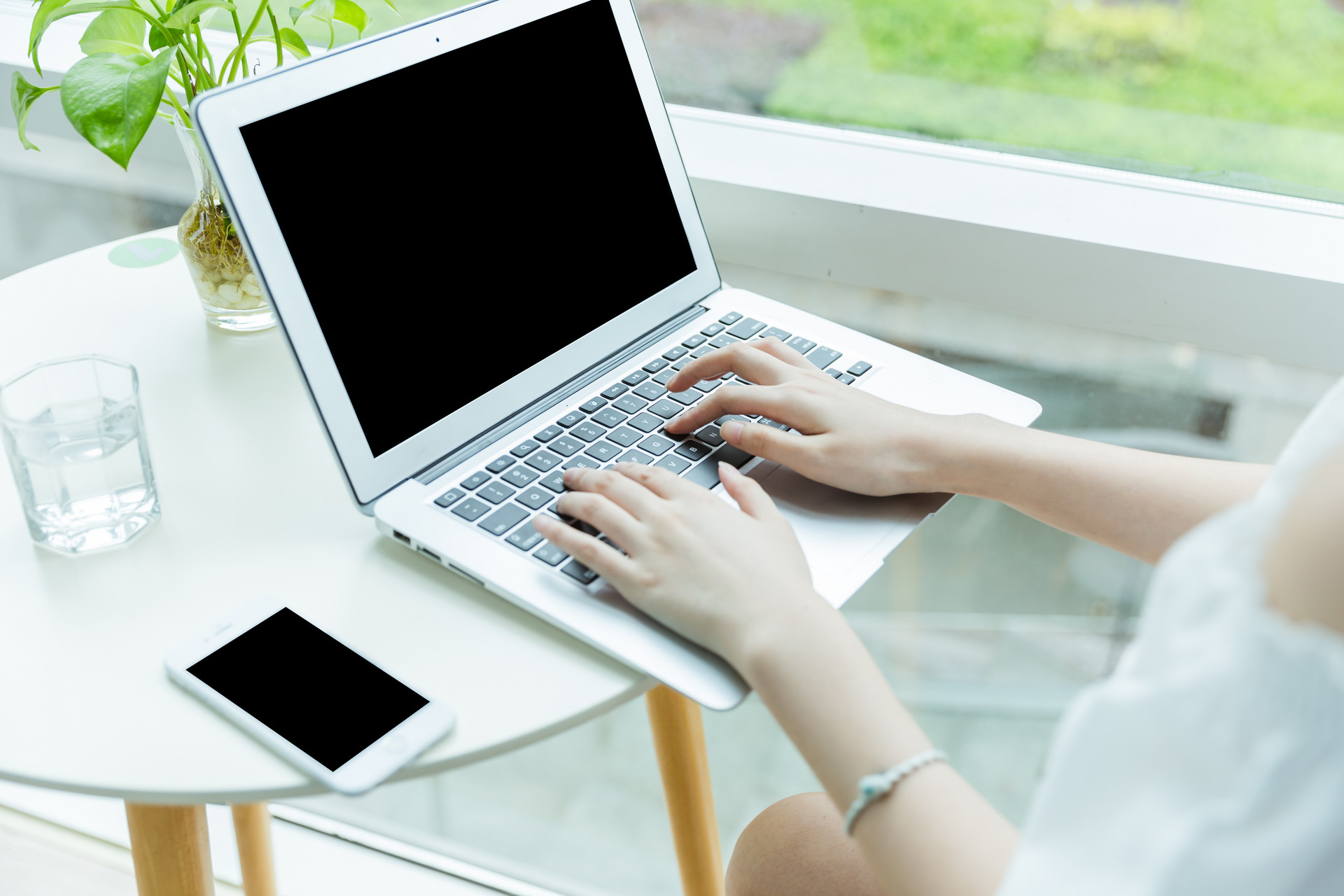 值得做的几个副业适合上班族,工资不够用下班后可以做哪些副业