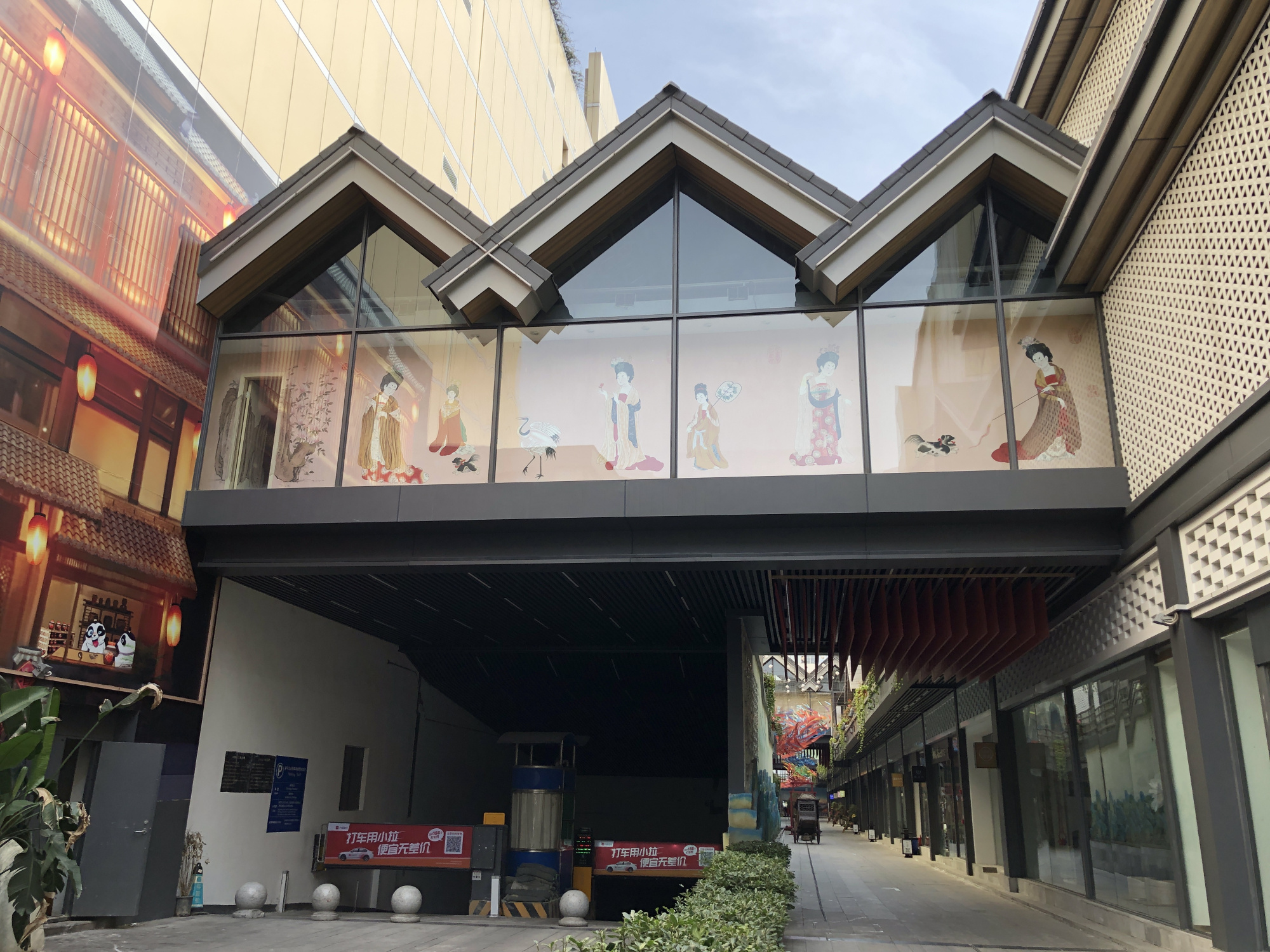 成都人的荷花池印象：逛的次数多了才会发现它具有强大的包容力