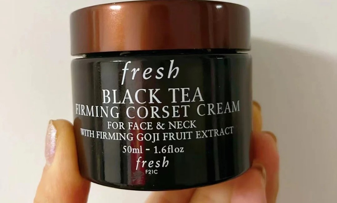 “千元级”的高端面霜怎么选？兰蔻美白提亮，资生堂紧致抗老