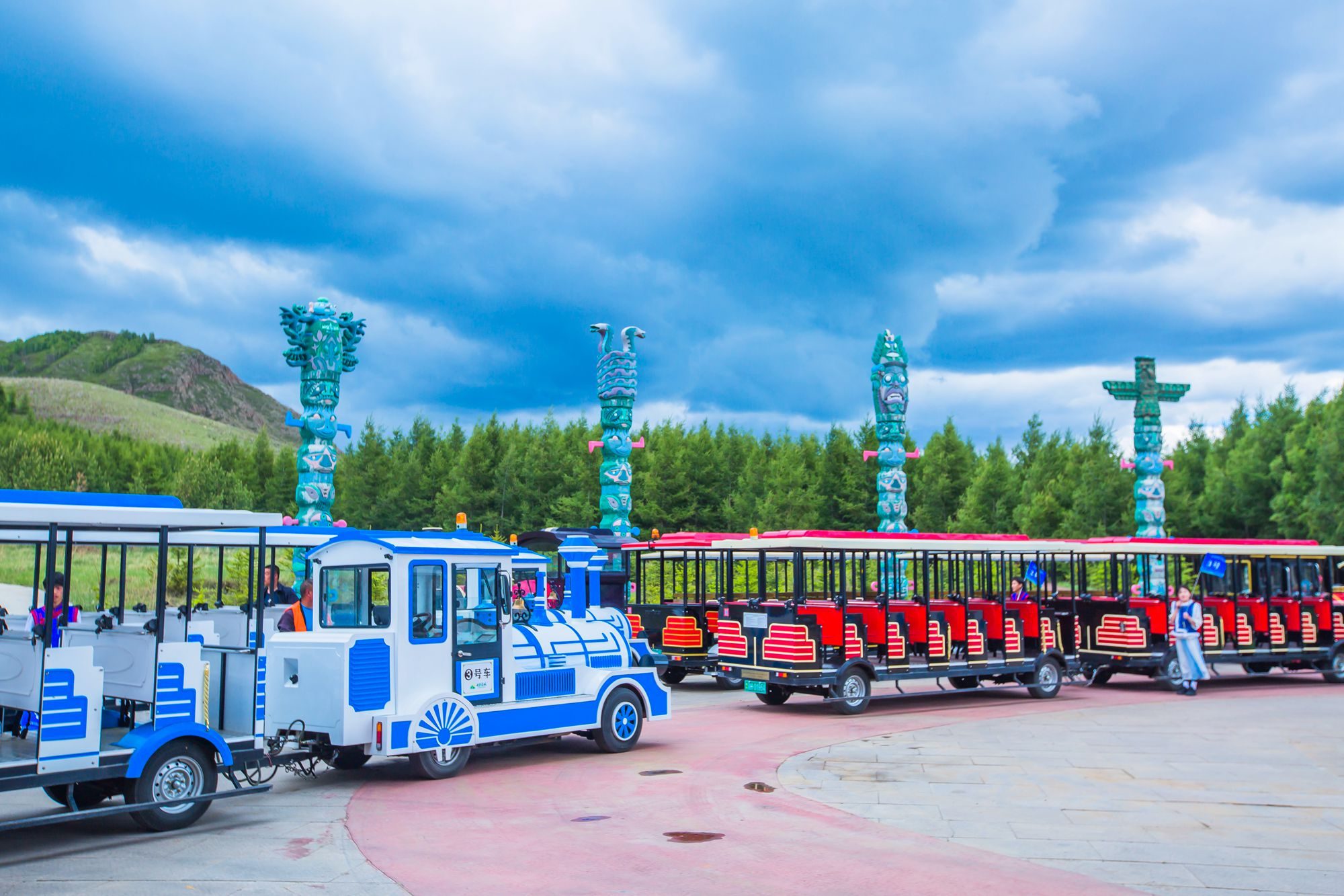 丰宁坝上七彩森林游玩攻略,丰宁坝上七彩森林