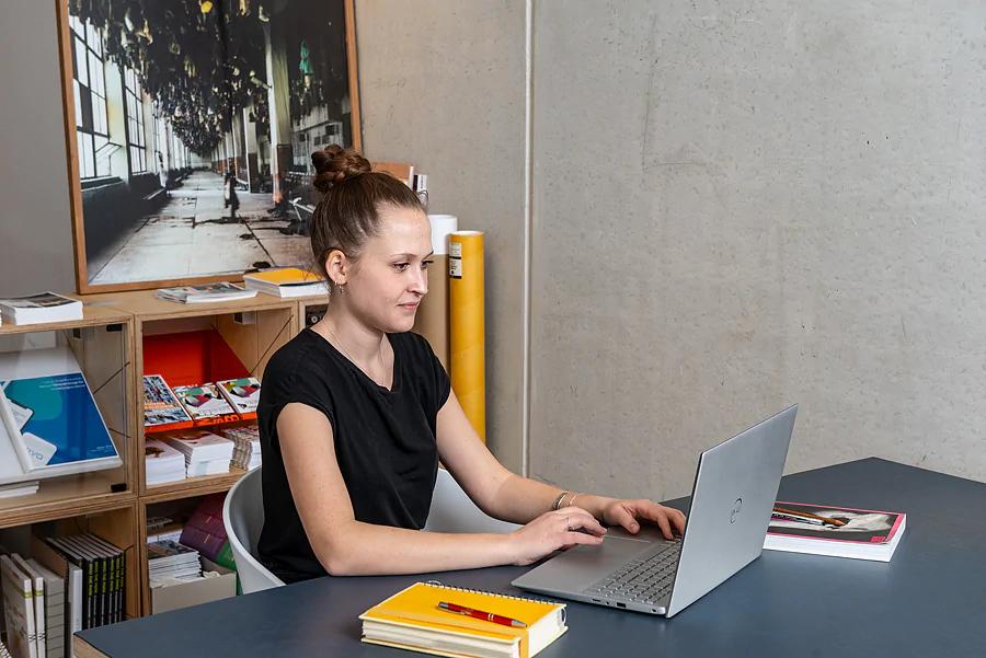 十大顶尖笔记本电脑,德国进口最先进的测电笔