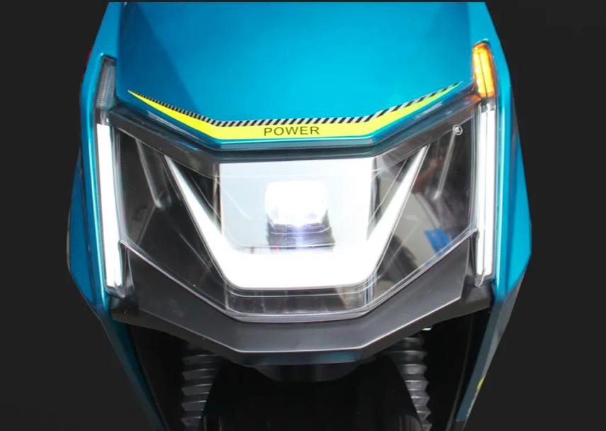 豪华顶级电摩最新款,续航400公里新纯电摩