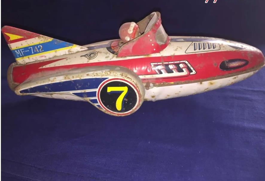 80年代小飞机目击者为什么是儿童,8090童年神秘小飞机照片