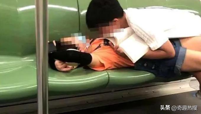 8岁女孩情人节收到铂金钻石项链网友:小伙子有眼光!