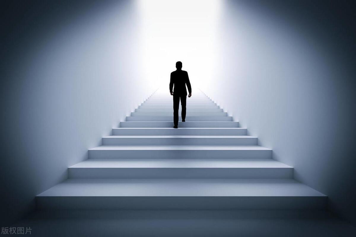 创业好迷茫不知道第一步怎么做,创业迷茫期的解决方案