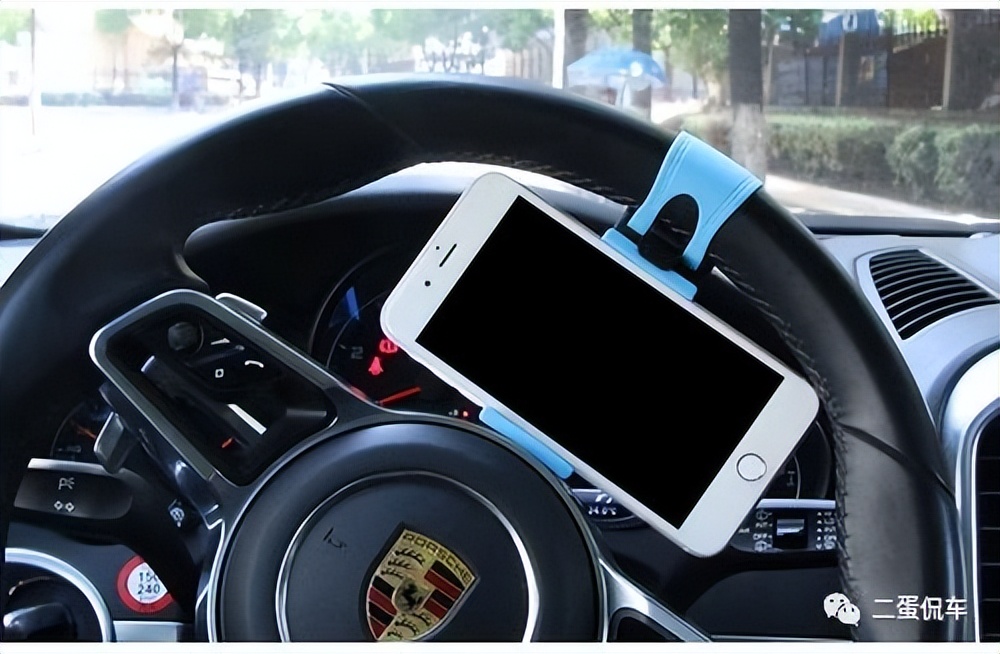 汽车上最容易被忽略的安全隐患,汽车上三样最危险的东西