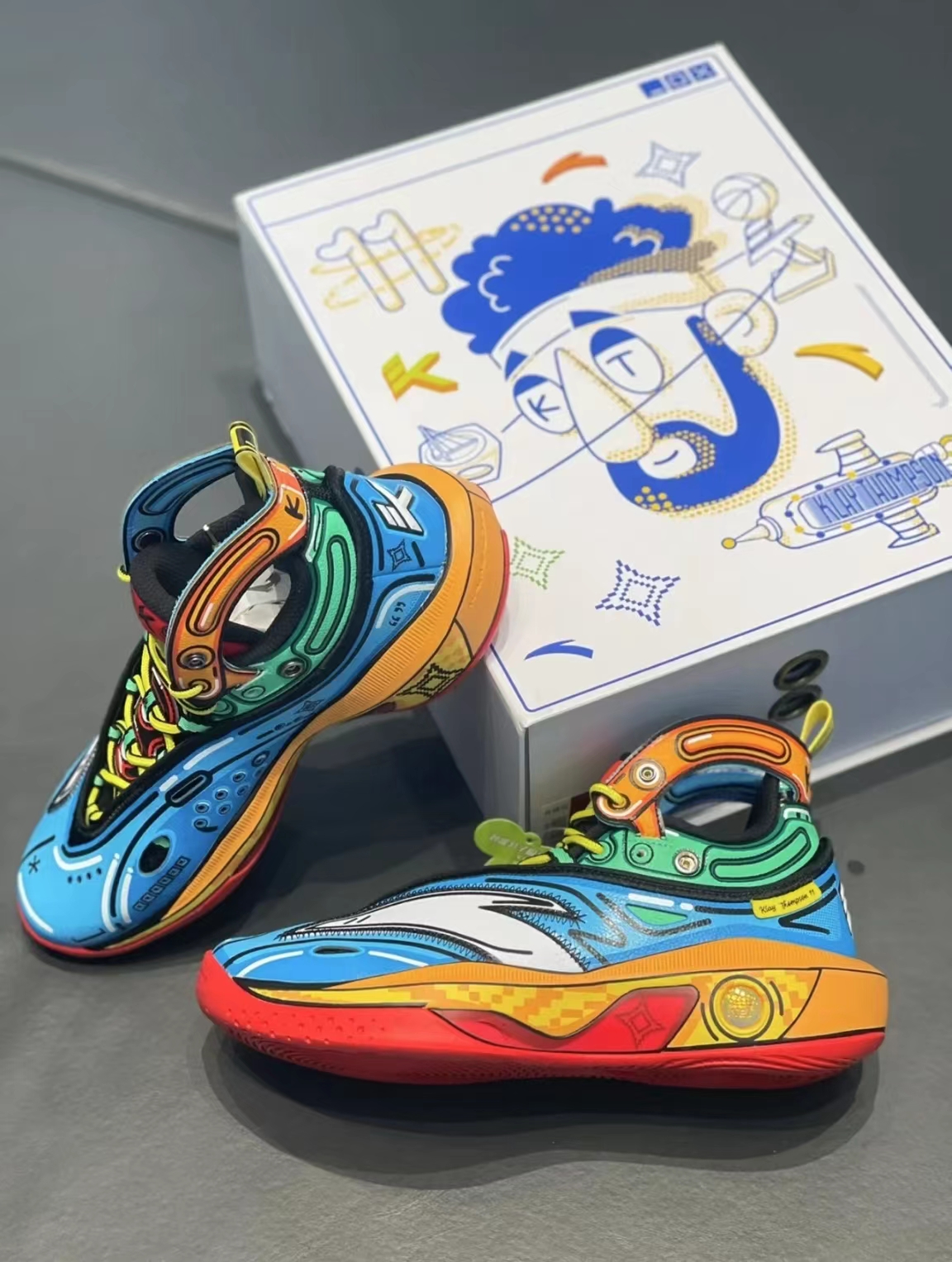 安踏kt8圣诞节配色多少钱,安踏kt8各种配色