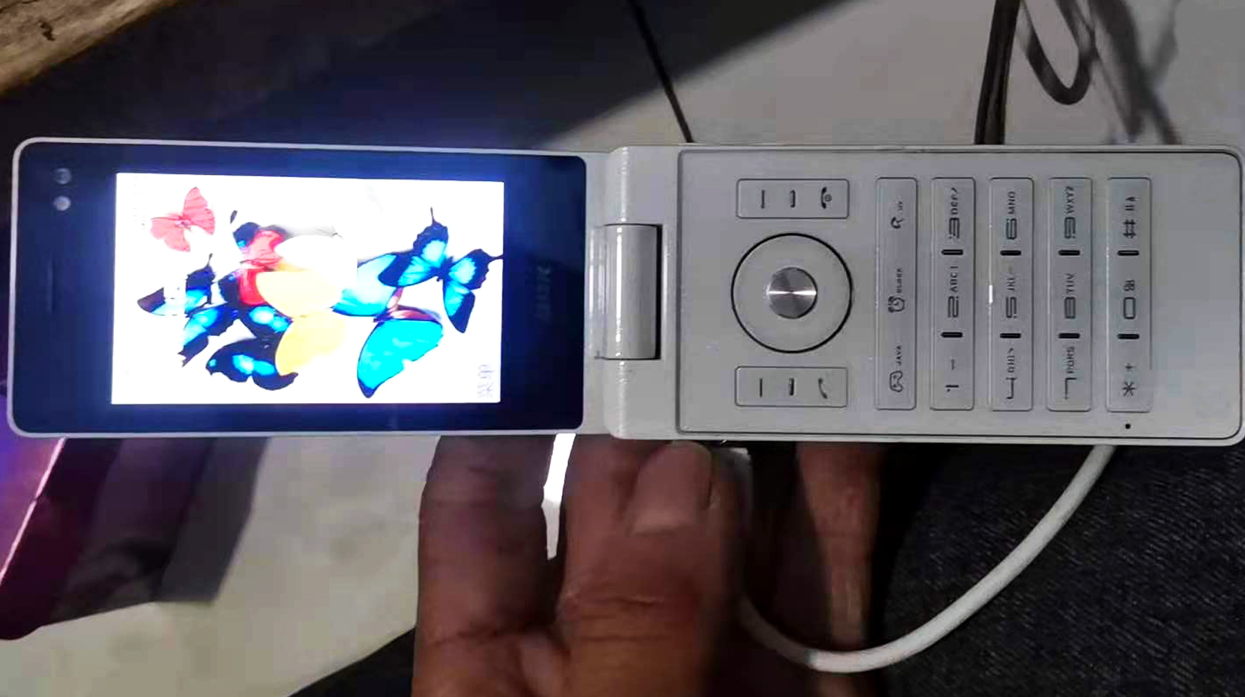 步步高外观好看的翻盖手机,翻盖手机颜值天花板