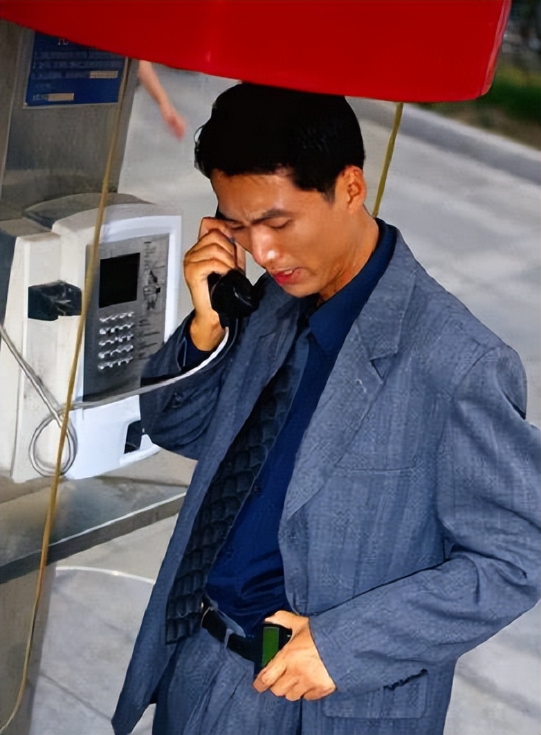 中国第一位办手机号码的人，当时号码随便选，最终他挑了什么号？