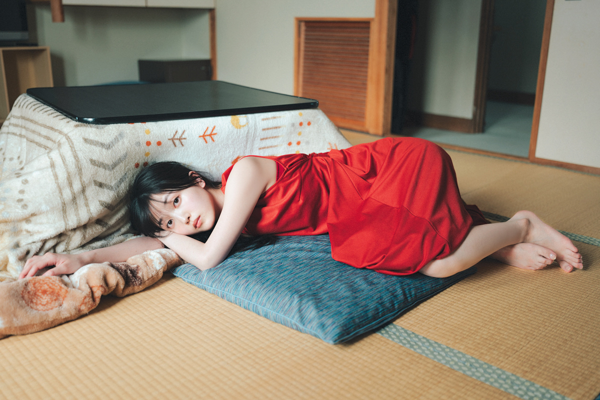 日本美少女写真集乃木坂46久保史緒里