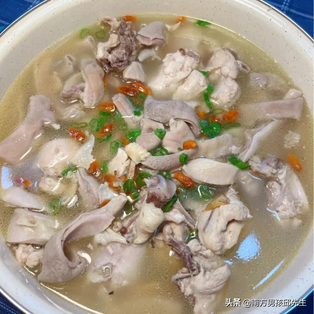 猪肚的好吃做法视频,猪肚的家常做法放哪些补品