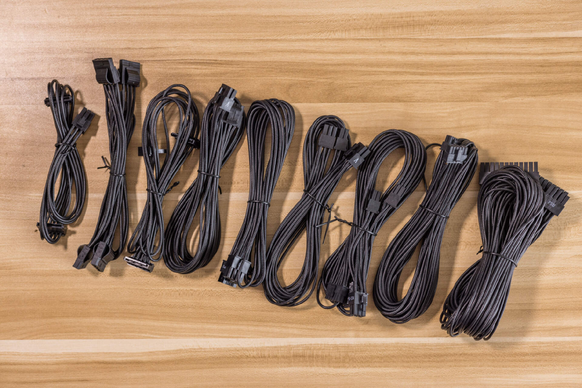 matx机箱和itx机箱对比,itx主机和matx主机哪个好