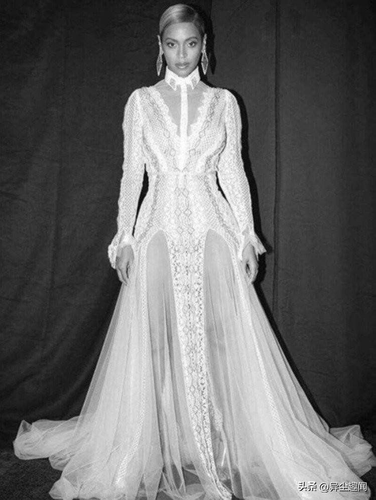 孙艺珍婚纱什么品牌,孙艺珍婚纱品牌