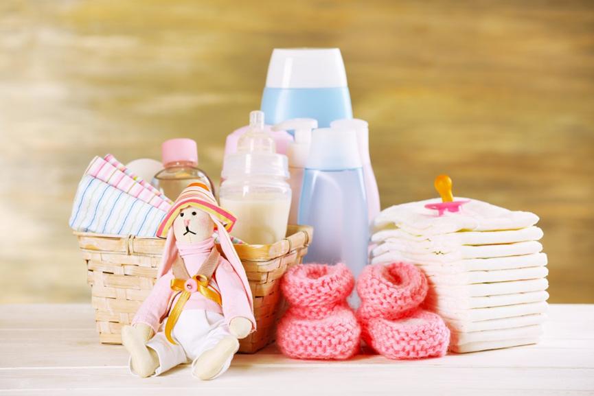 朋友生小孩送什么比较实用好,亲人生了孩子送什么东西