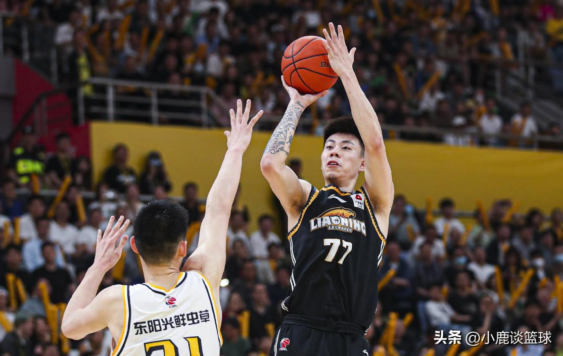 残阵辽篮2比2扳平广厦！两位老将成奇兵，张镇麟狂轰23+7完成救赎