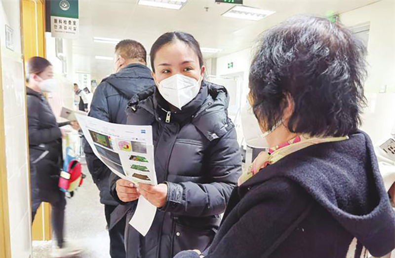 靠当“日租女友”，我月入过万，表面光鲜，其实背后“规则”很深