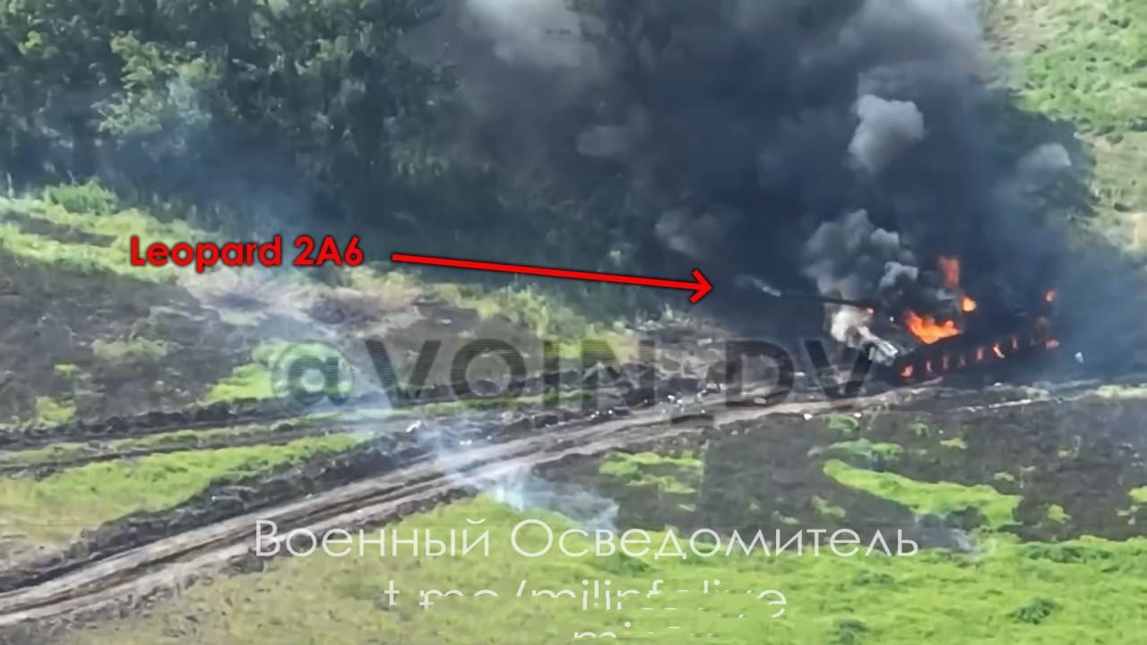 俄乌战场豹2被俄军击毁视频,俄乌战争的豹二是被什么武器打的