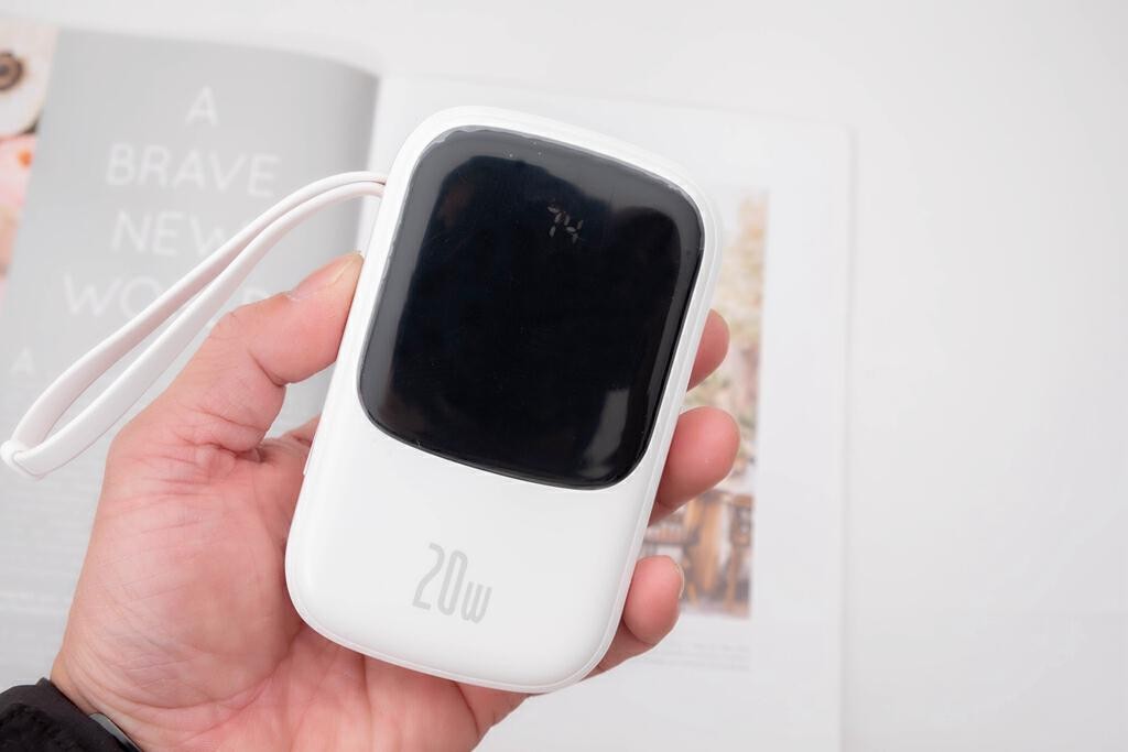 不伤苹果手机的充电宝测评,1w毫安充电宝苹果适配测评