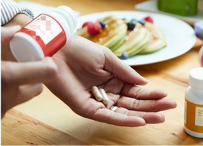 什么时间吃钙片补钙效果最好,补钙每天什么时间吃钙片最好