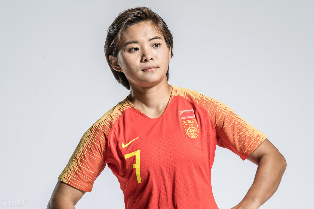 中国男足0比3负韩国唯一一次射门,降维打击赢得比赛