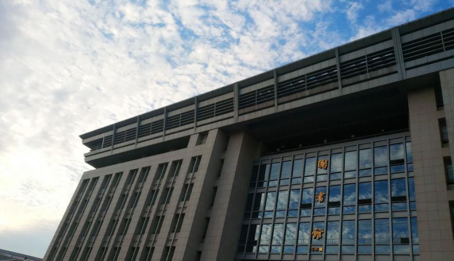 山东农村小伙娶非洲娇妻,买七千亩耕地达千万身家,走上人生巅峰